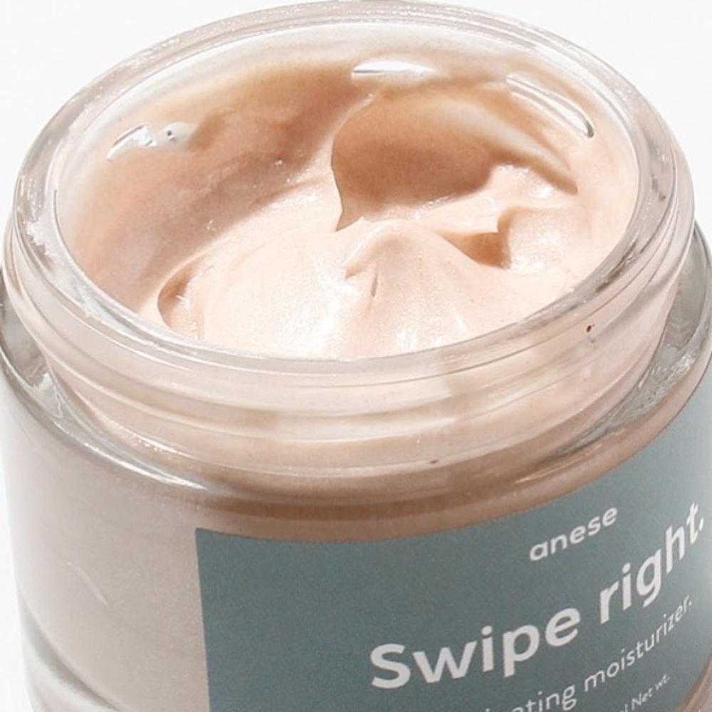 Anese swipe right moisturizer